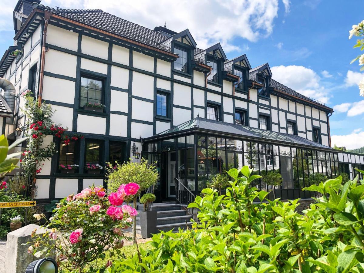 Hostellerie De La Chapelle 말메디 외부 사진