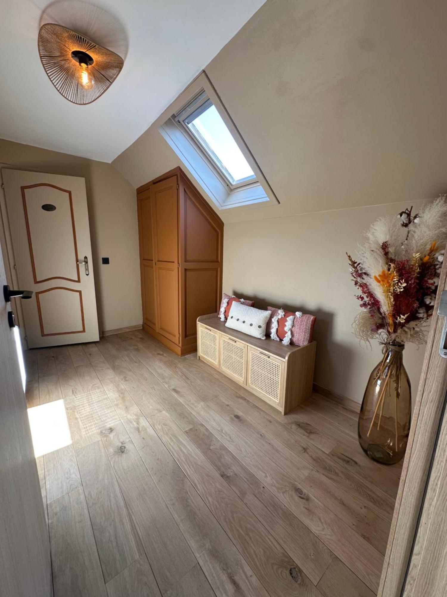 Hostellerie De La Chapelle 말메디 외부 사진